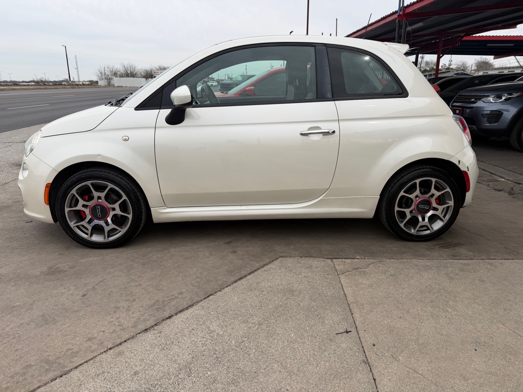 Photo 23 of this FIAT 500