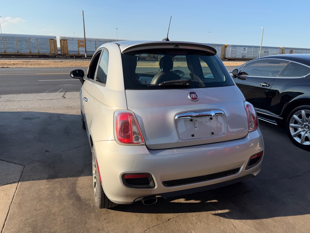 Photo 17 of this FIAT 500