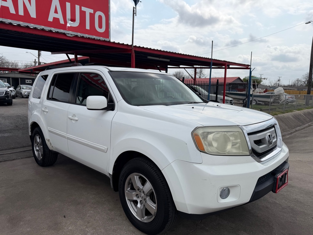 Photo 24 of this HONDA PILOT