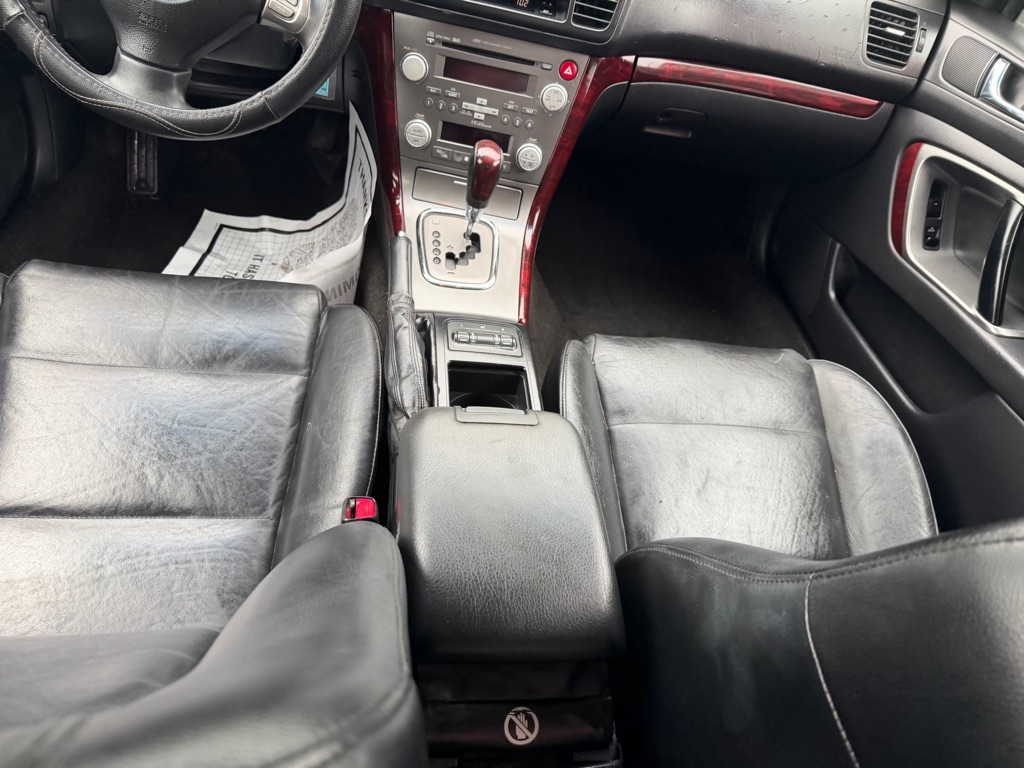 Photo 29 of this SUBARU LEGACY