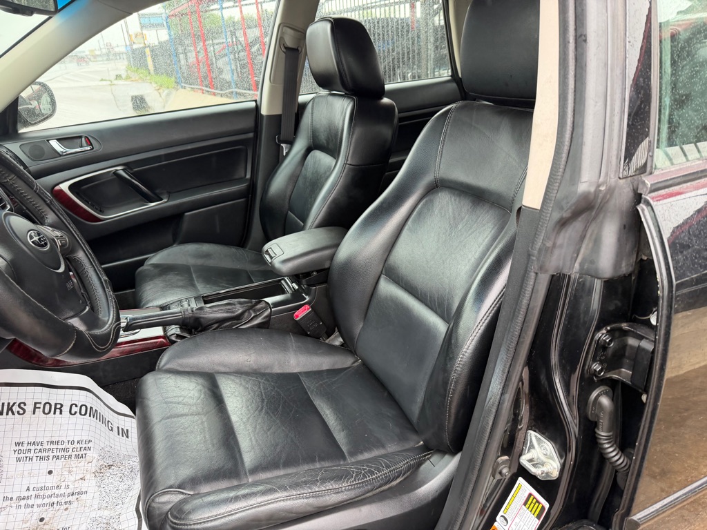 Photo 31 of this SUBARU LEGACY