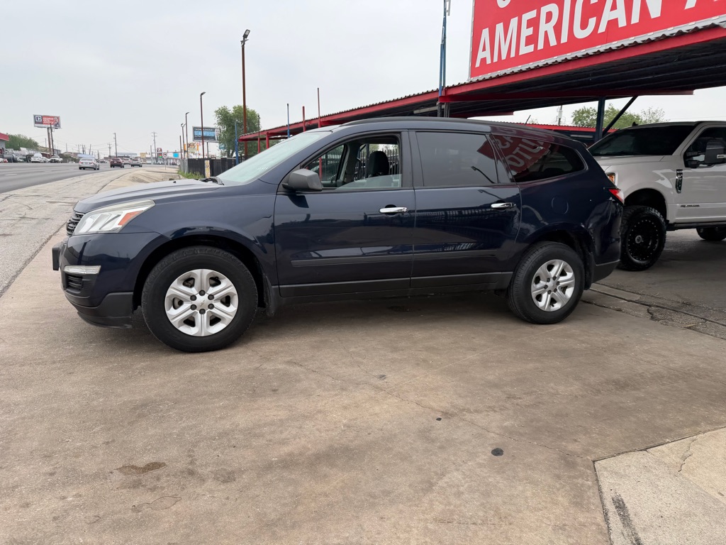 Photo 11 of this CHEVROLET TRAVERSE