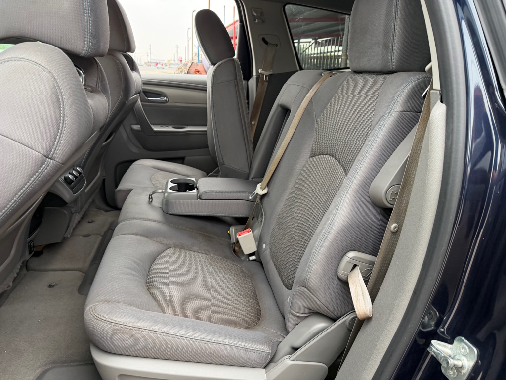 Photo 29 of this CHEVROLET TRAVERSE