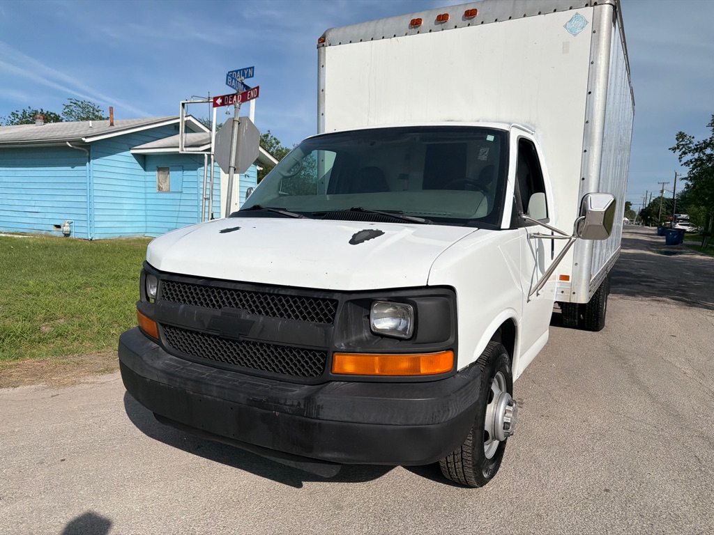 Photo 42 of this CHEVROLET EXPRESS G3500