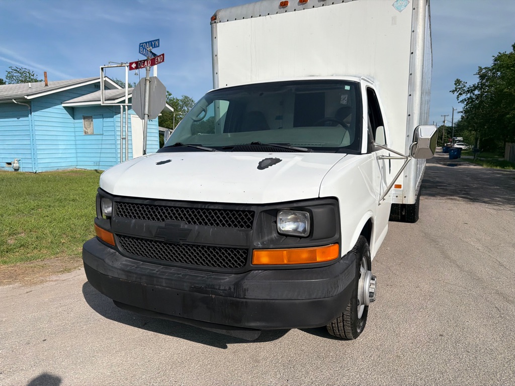 Photo 41 of this CHEVROLET EXPRESS G3500
