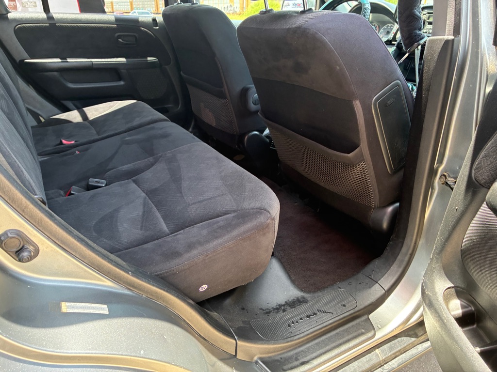 Photo 23 of this HONDA CR-V