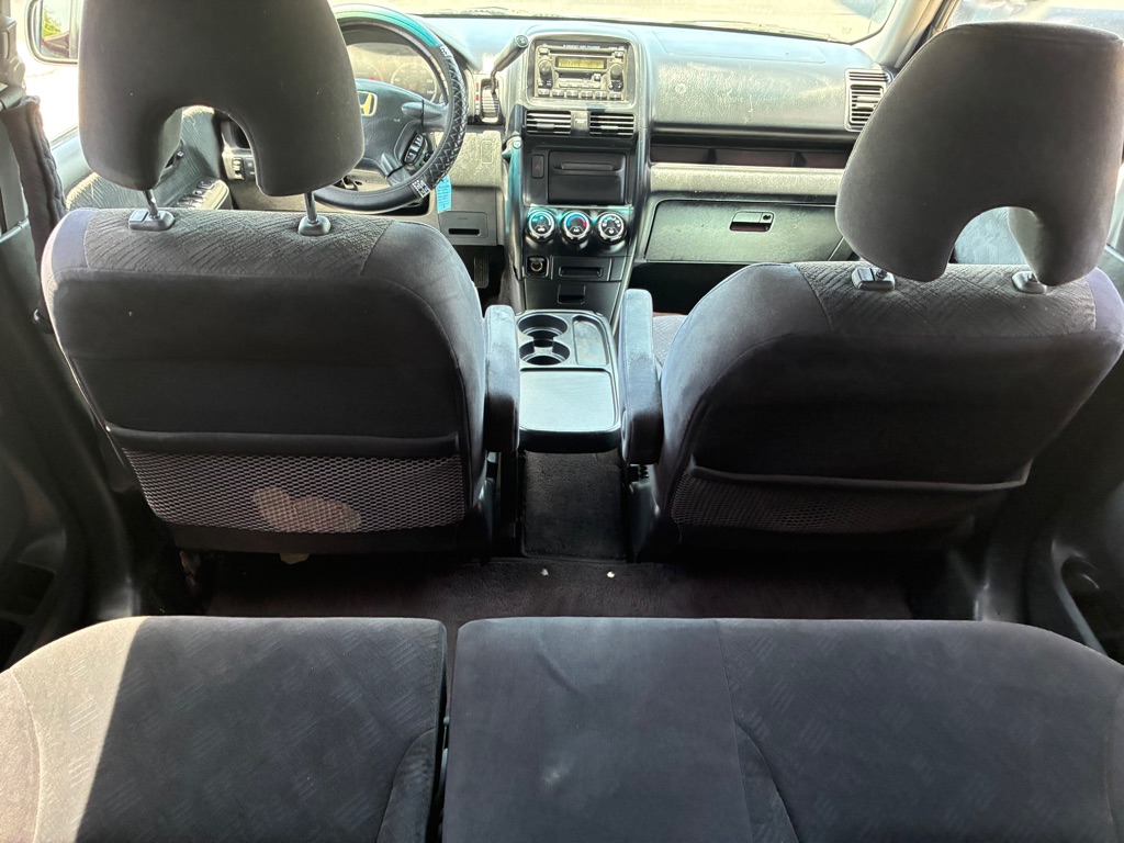 Photo 29 of this HONDA CR-V