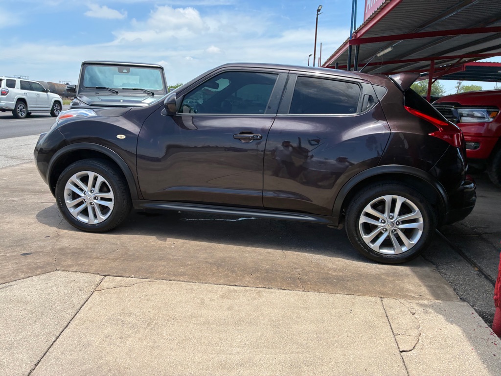 Photo 16 of this NISSAN JUKE