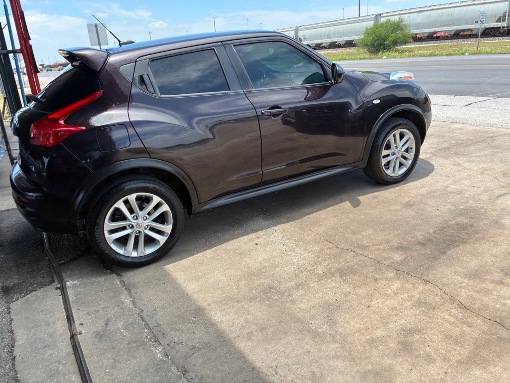 Photo 4 of this NISSAN JUKE