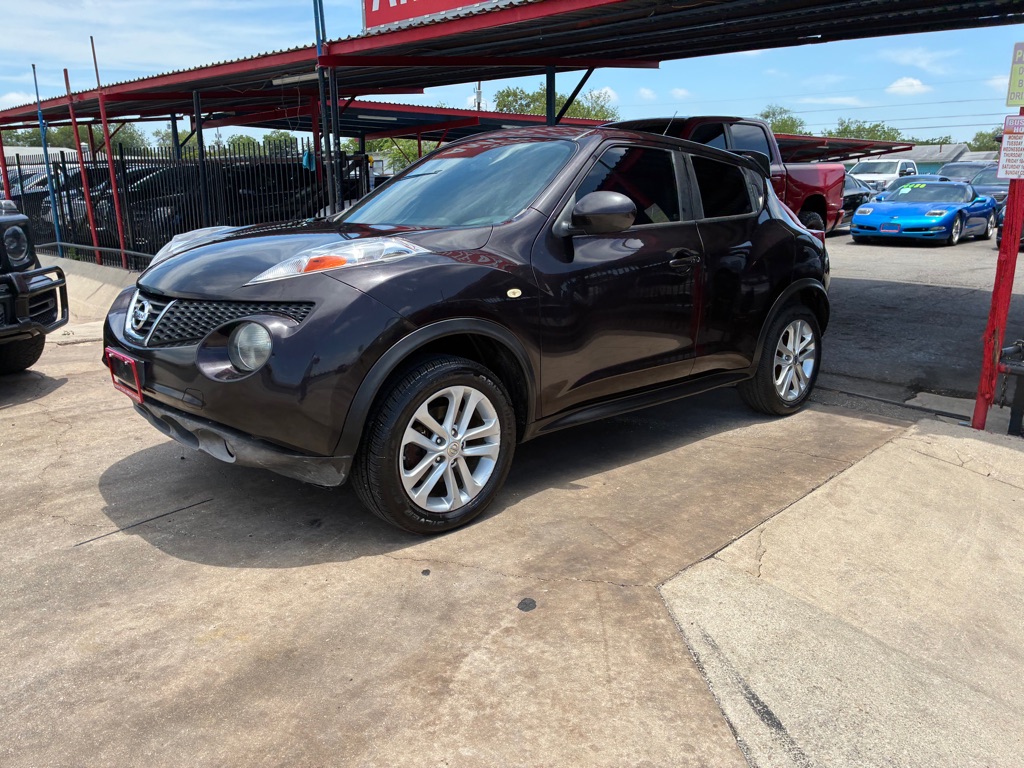Photo 14 of this NISSAN JUKE