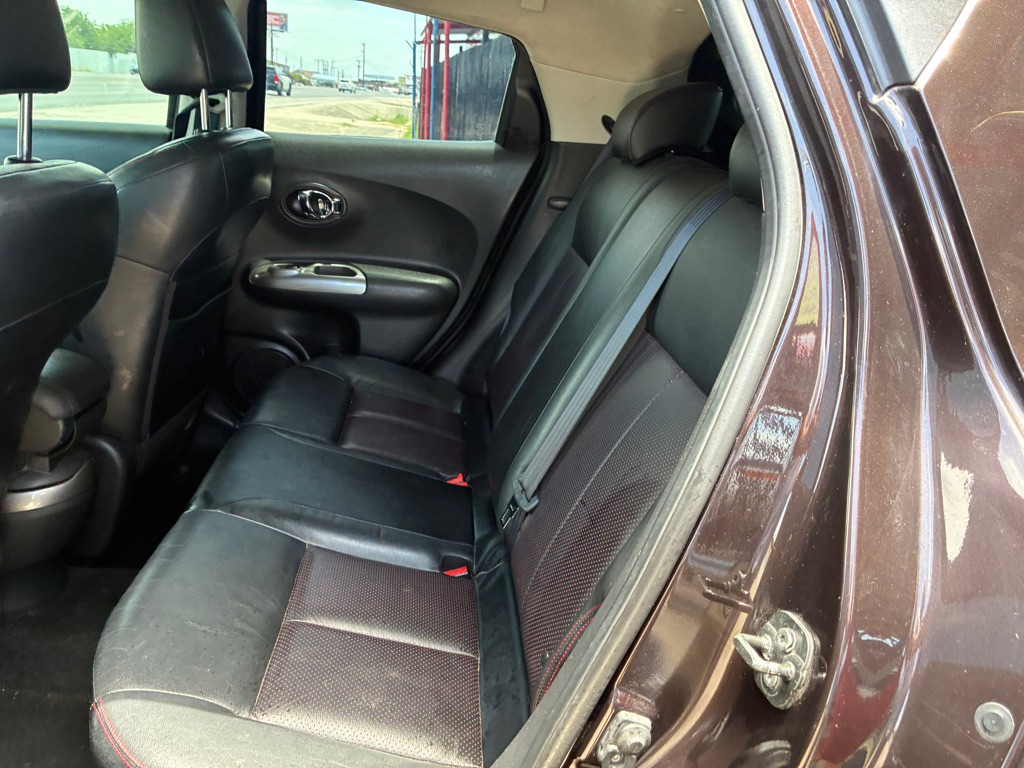Photo 24 of this NISSAN JUKE