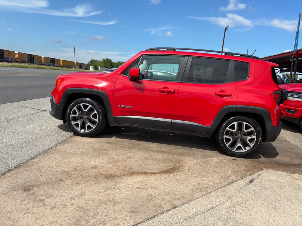 Photo 6 of this JEEP RENEGADE