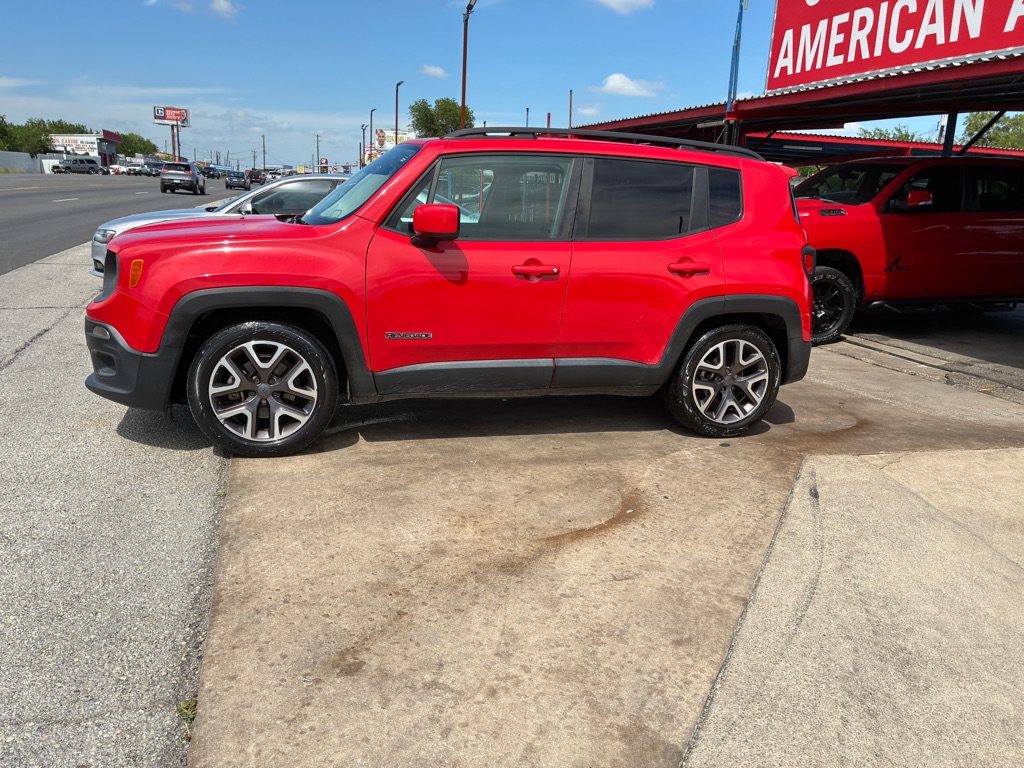 Photo 4 of this JEEP RENEGADE