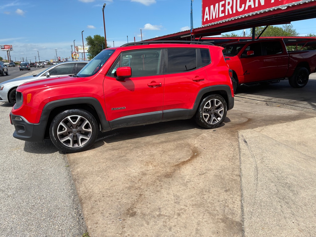 Photo 3 of this JEEP RENEGADE