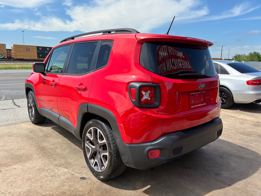 Photo 11 of this JEEP RENEGADE