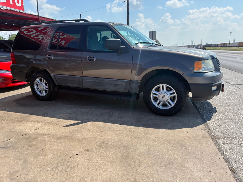 Photo 14 of this FORD EXPEDITION