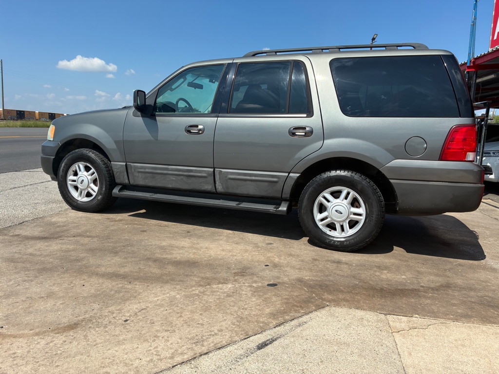 Photo 21 of this FORD EXPEDITION