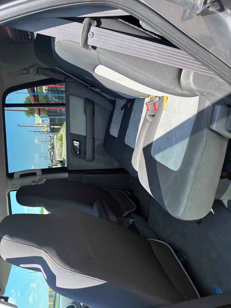 Photo 26 of this FORD EXPEDITION