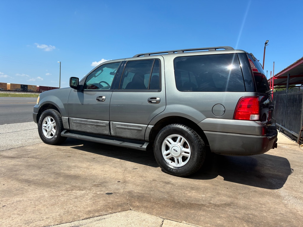 Photo 20 of this FORD EXPEDITION