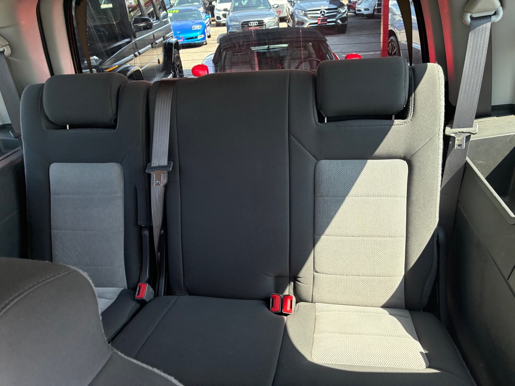 Photo 24 of this FORD EXPEDITION
