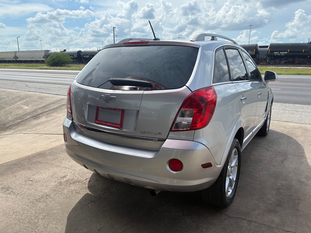 Photo 22 of this CHEVROLET CAPTIVA