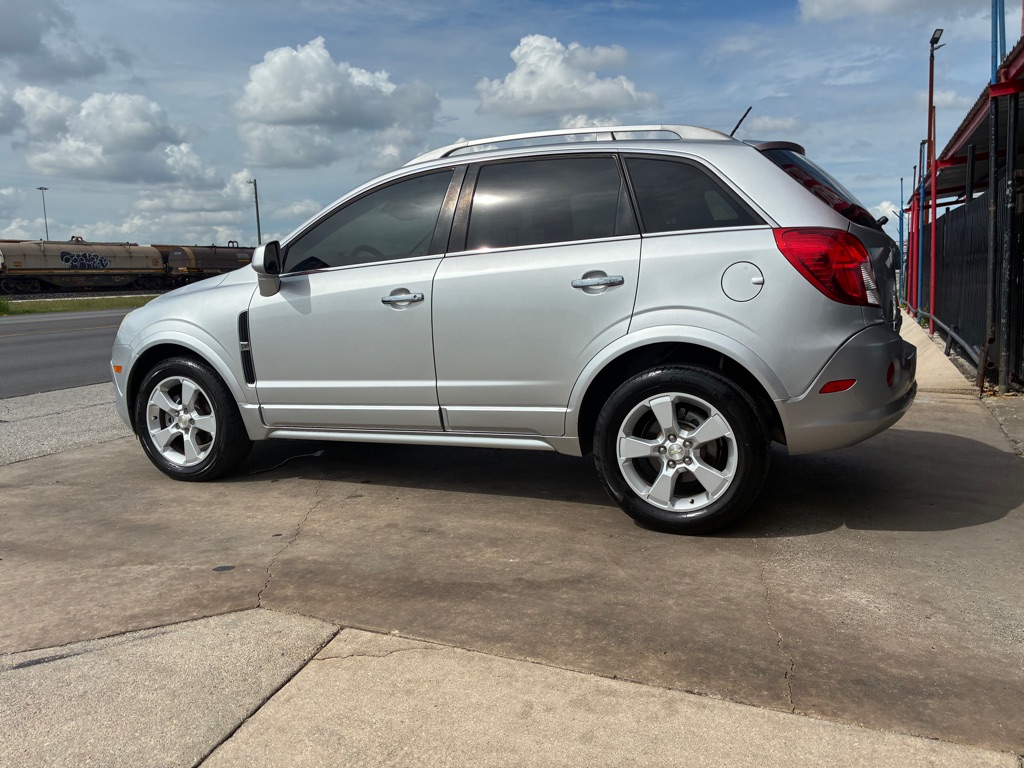 Photo 19 of this CHEVROLET CAPTIVA
