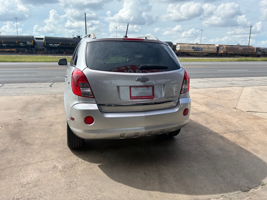 Photo 21 of this CHEVROLET CAPTIVA