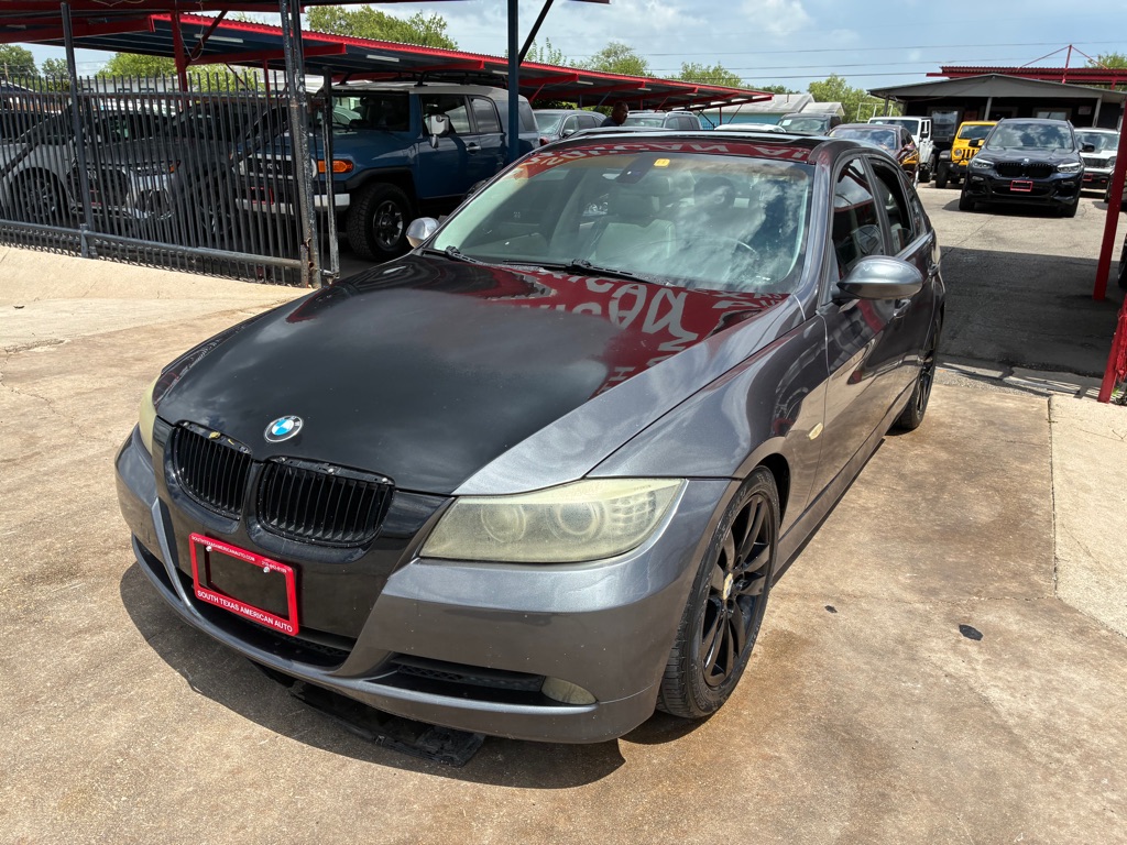 Photo 36 of this BMW 325