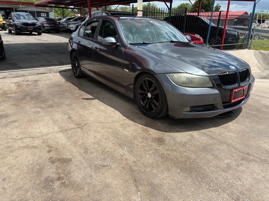 Photo 5 of this BMW 325