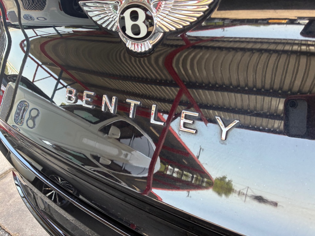 Photo 50 of this BENTLEY BENTAYGA