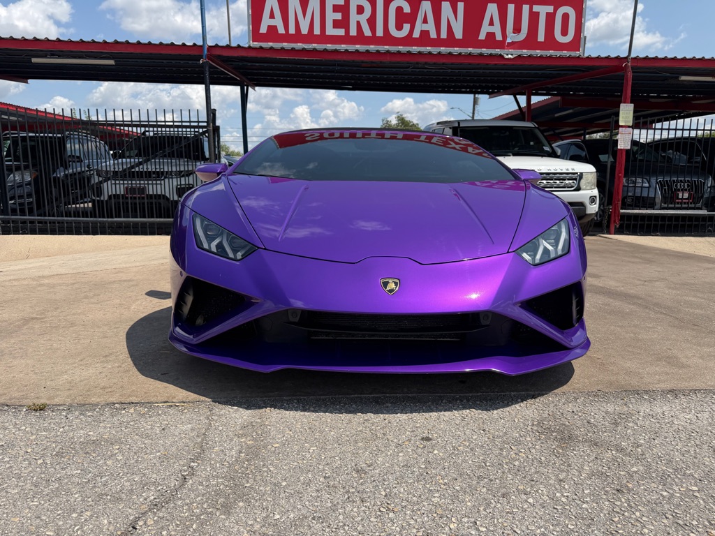 Photo 4 of this LAMBORGHINI HURACAN