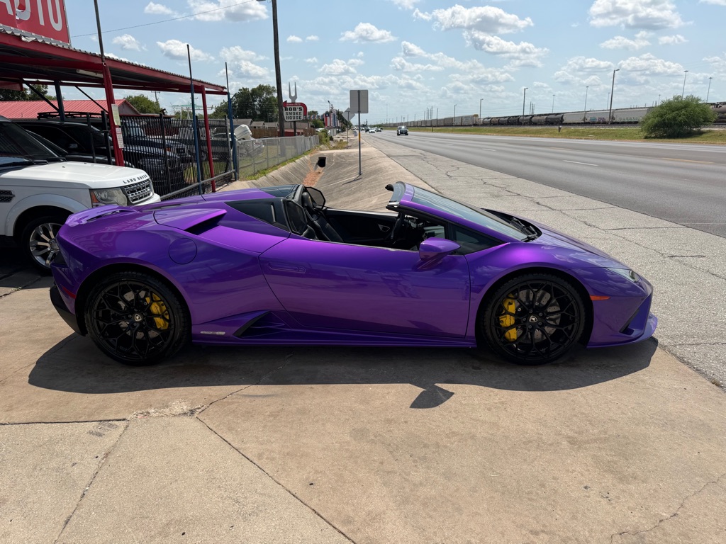 Photo 90 of this LAMBORGHINI HURACAN