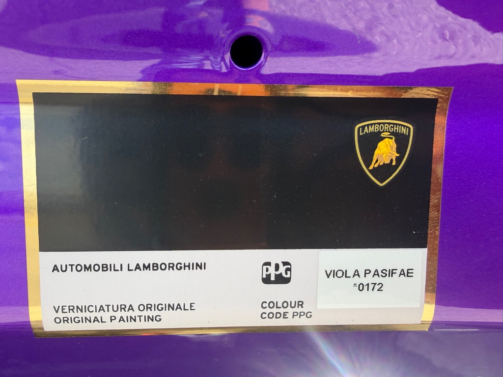 Photo 83 of this LAMBORGHINI HURACAN