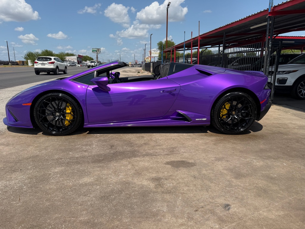 Photo 84 of this LAMBORGHINI HURACAN