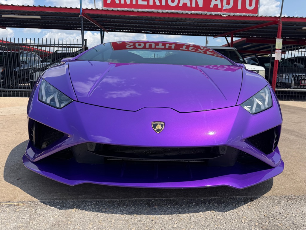 Photo 5 of this LAMBORGHINI HURACAN