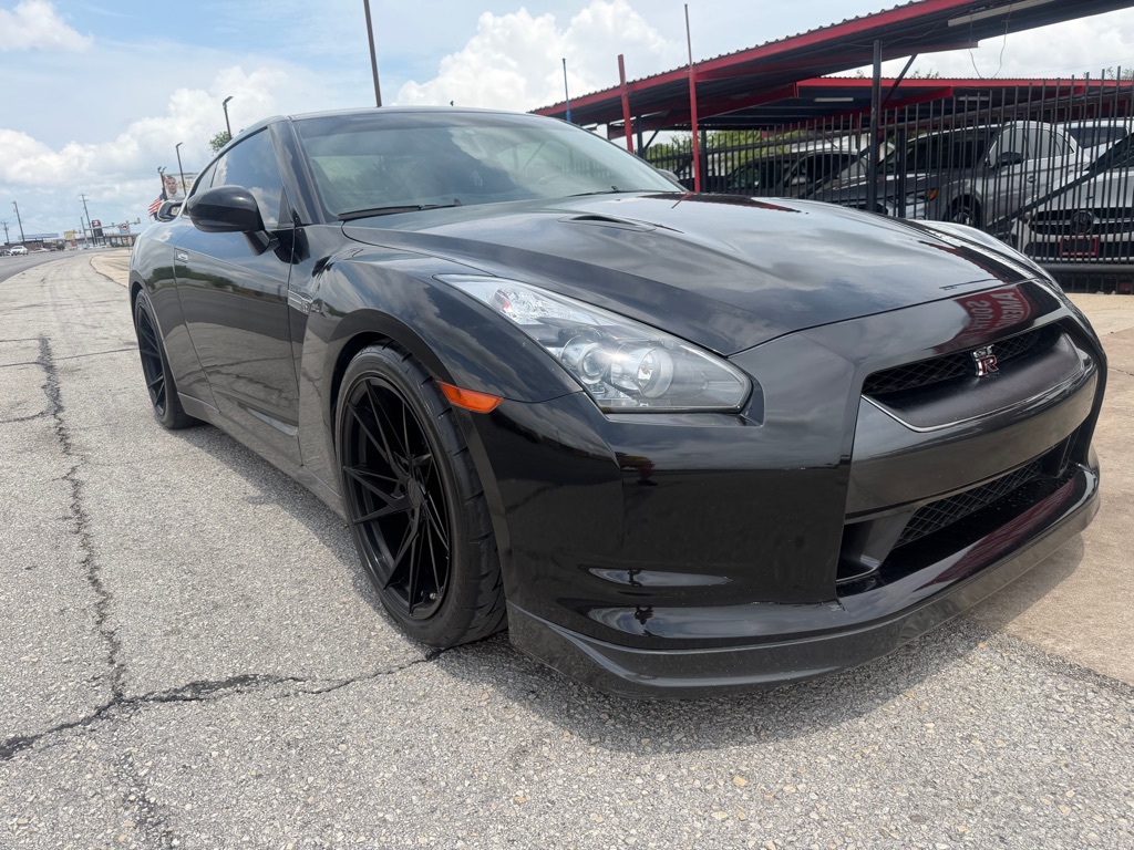 Photo 12 of this NISSAN GT-R