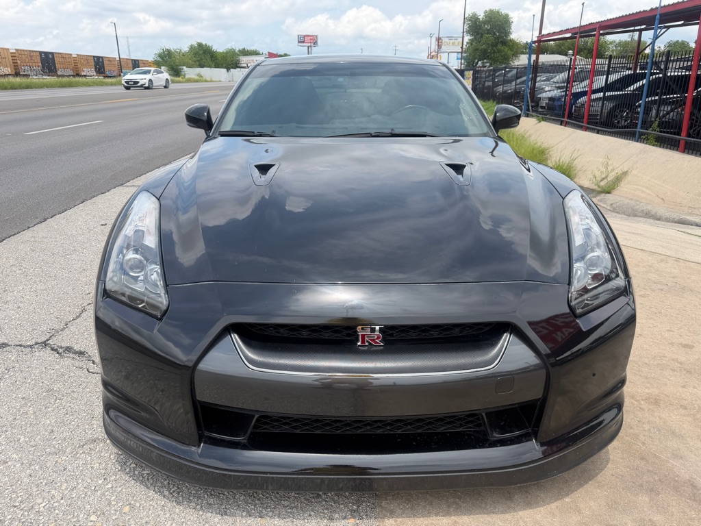 Photo 3 of this NISSAN GT-R
