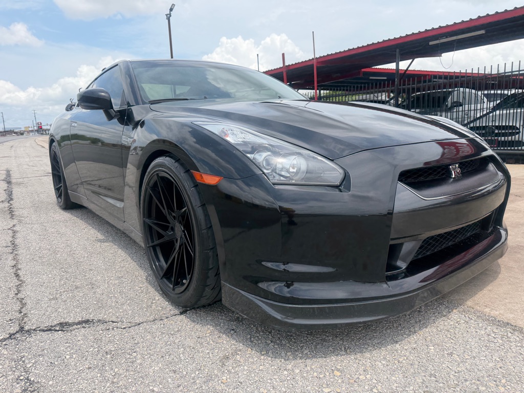 Photo 11 of this NISSAN GT-R