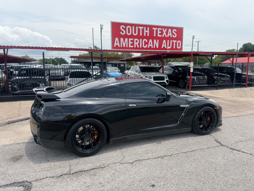 Photo 16 of this NISSAN GT-R