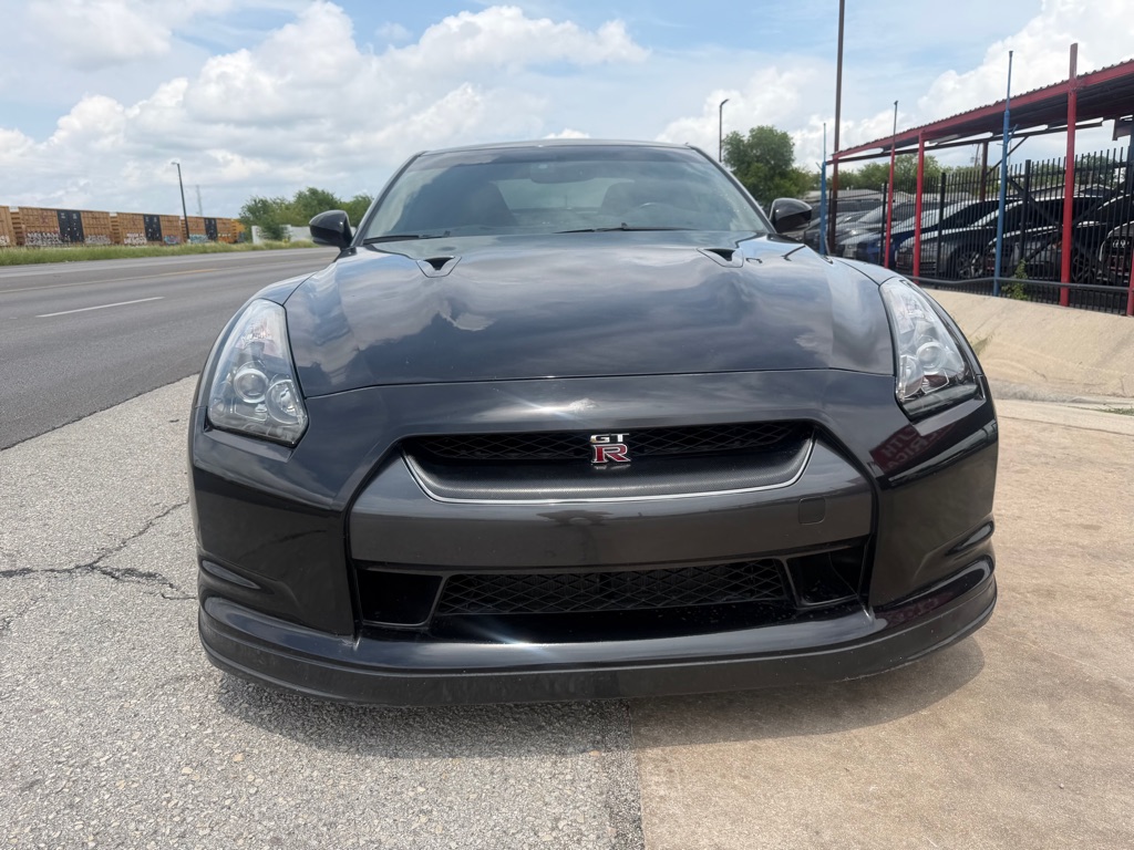 Photo 4 of this NISSAN GT-R