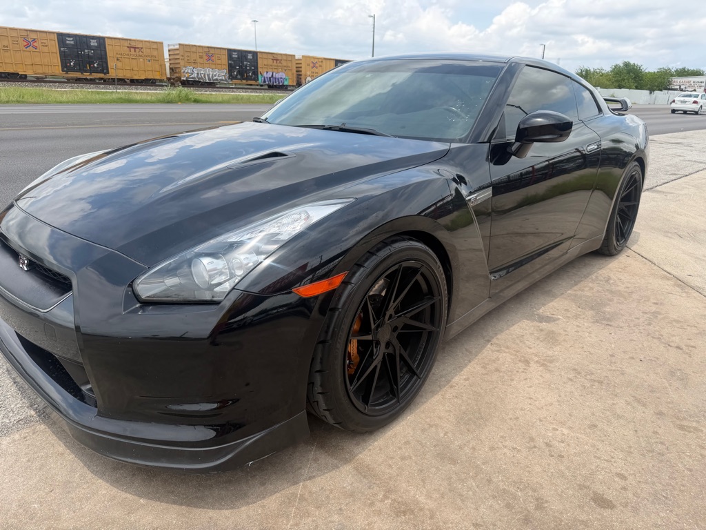 Photo 7 of this NISSAN GT-R