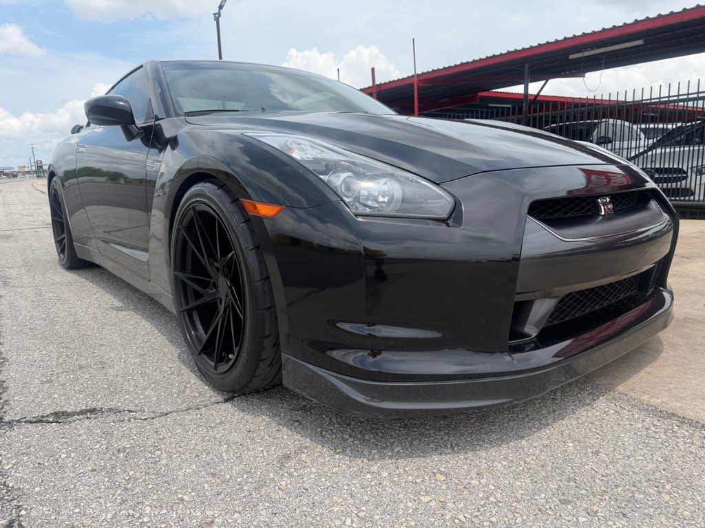 Photo 10 of this NISSAN GT-R