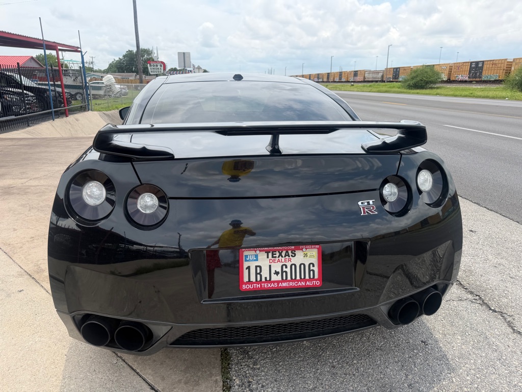 Photo 18 of this NISSAN GT-R