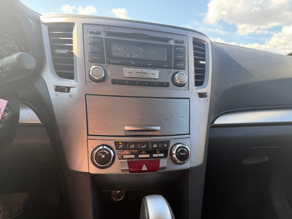 Photo 26 of this SUBARU OUTBACK
