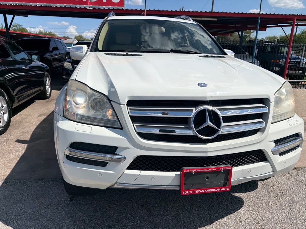 Photo 45 of this MERCEDES-BENZ GL