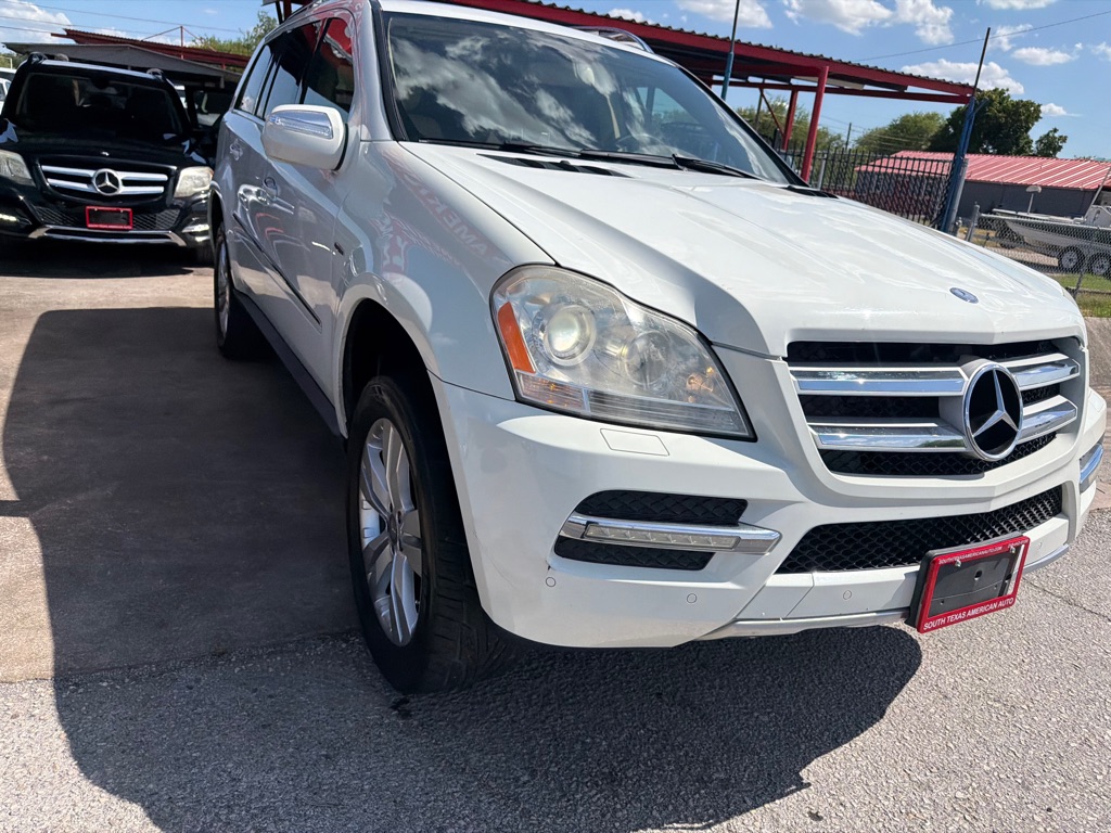 Photo 5 of this MERCEDES-BENZ GL