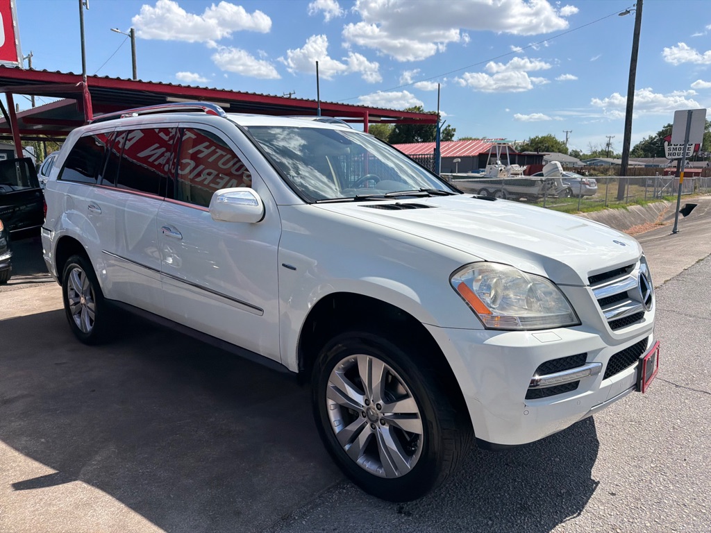 Photo 47 of this MERCEDES-BENZ GL