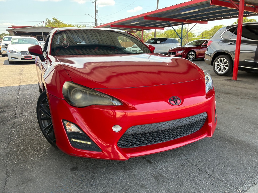 Photo 11 of this SCION FR-S