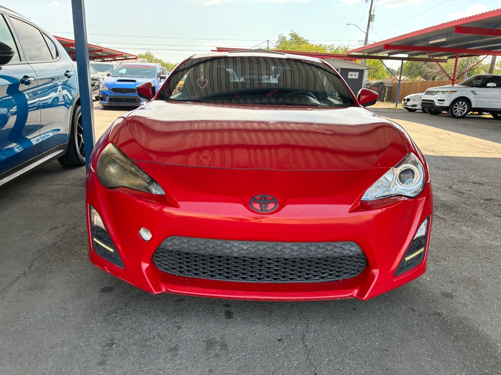 Photo 14 of this SCION FR-S