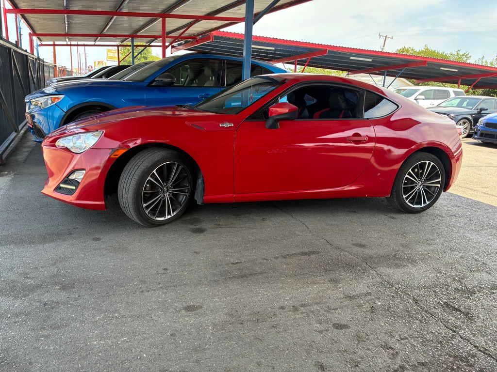 Photo 5 of this SCION FR-S